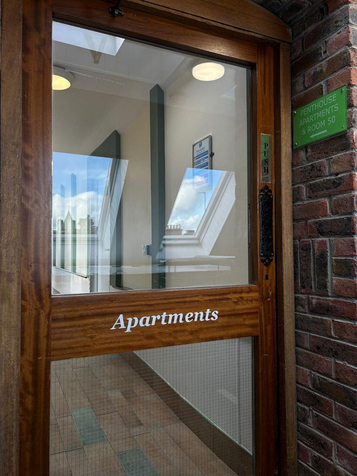 Gogartys Temple Bar Apartments Dublin Zewnętrze zdjęcie